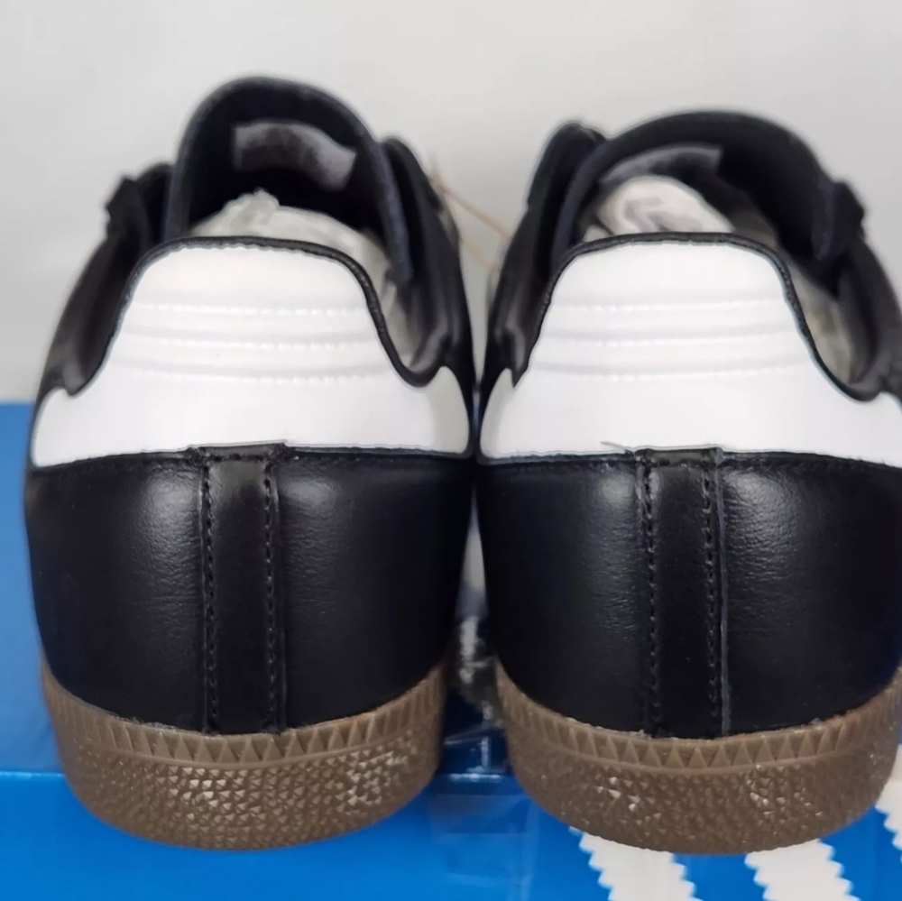 Women's Size 9 (UK 7.5) Adidas Samba Black White Gum - Picture 4 of 5
